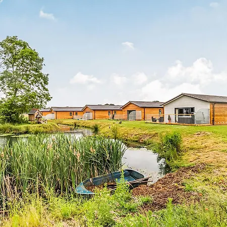 Meadows Luxury Holiday park Flaxton