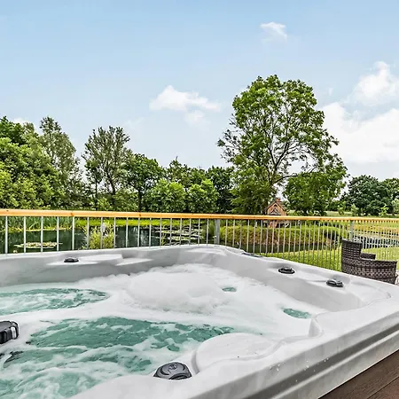 Meadows Luxury *