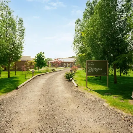 Meadows Luxury Tatil parkı Flaxton