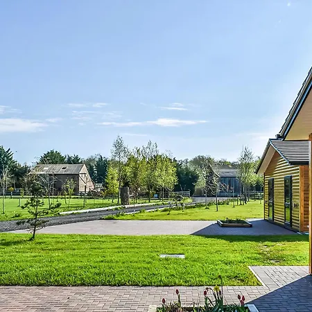Meadows Luxury * Flaxton