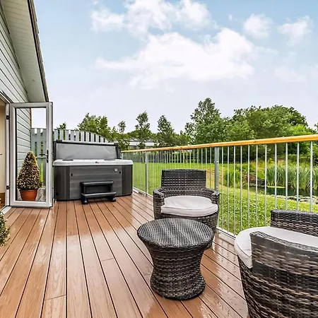 Holiday park Meadows Luxury
