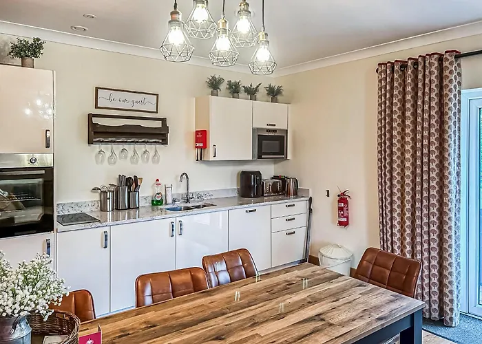 Meadows Luxury Flaxton