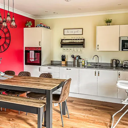 Kompleks wypoczynkowy Meadows Luxury Flaxton