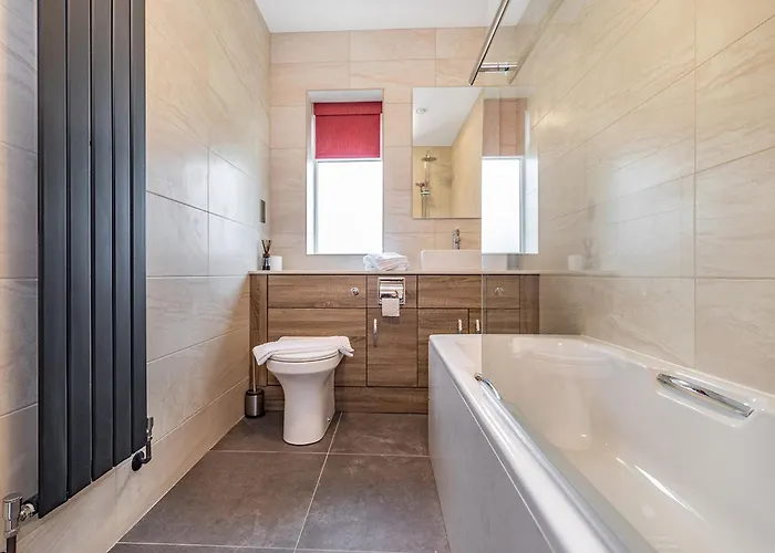 Meadows Luxury * Flaxton